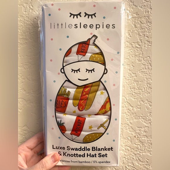 🍟🍔NIB LS Fast Foodies Swaddle Set🍔🍟 - Picture 3 of 3